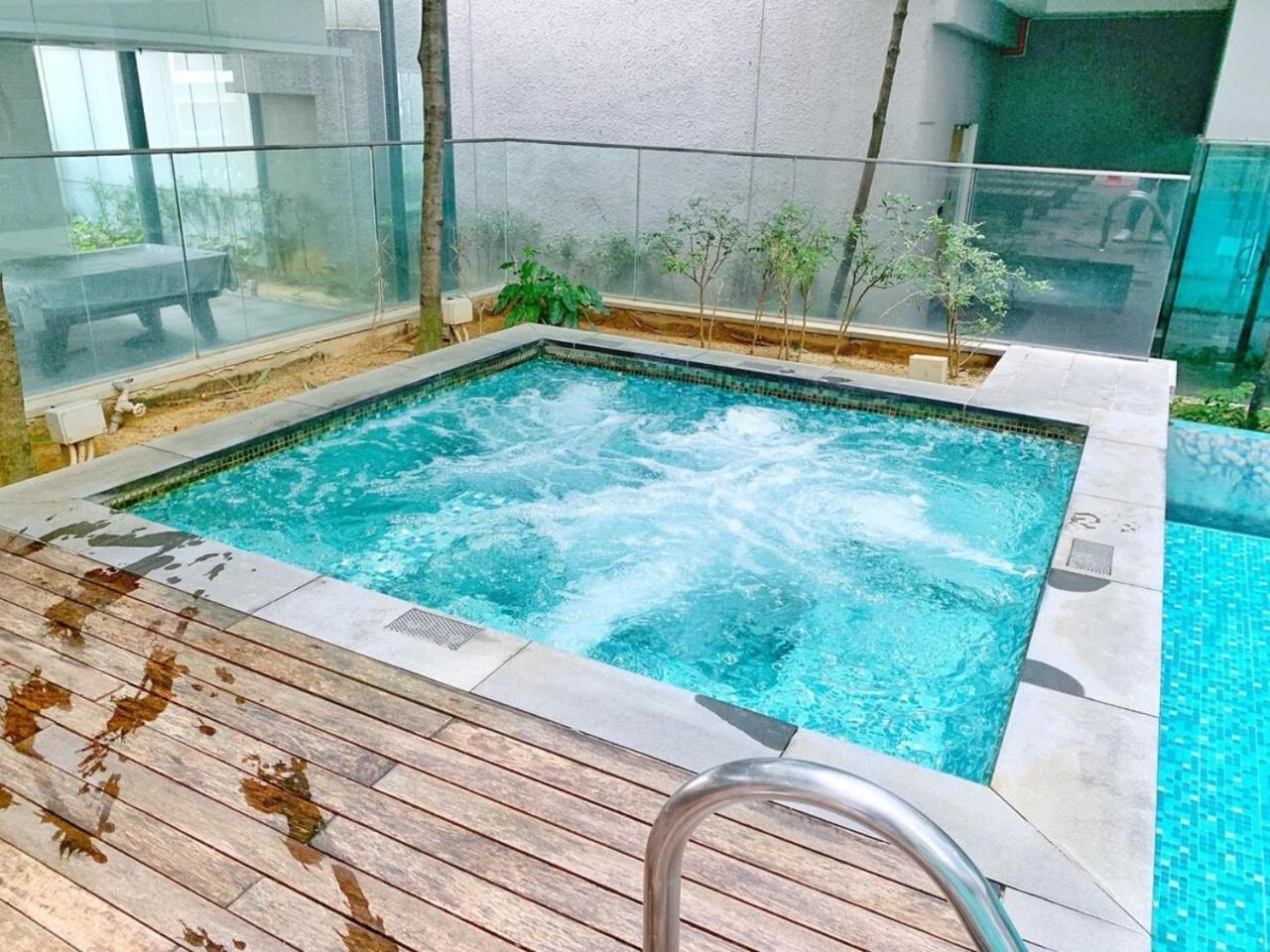 Mercu Summer Suite Куала-Лумпур Экстерьер фото